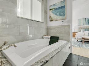 12300 17th Place NE, Lake Stevens WA 98258