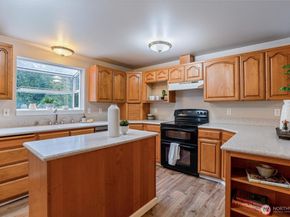 5735 SE Alpine Road, Olalla WA 98359