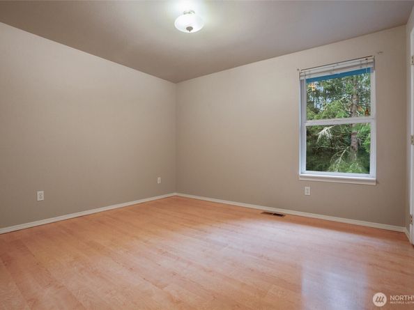 5735 SE Alpine Road, Olalla WA 98359