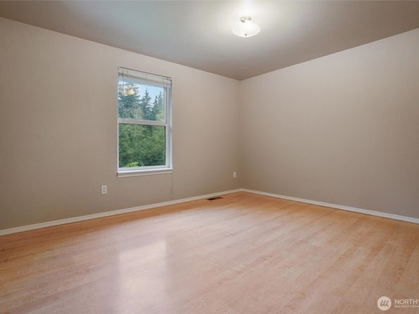 5735 SE Alpine Road, Olalla WA 98359