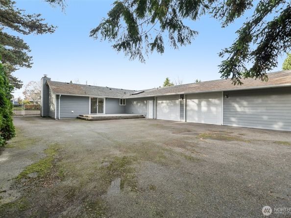 9321 Sharon Drive, Everett WA 98204