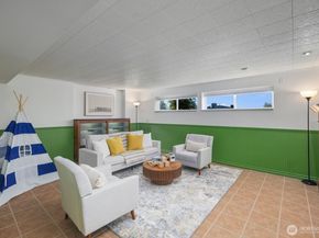 1221 Coronado Place, Edmonds WA 98020