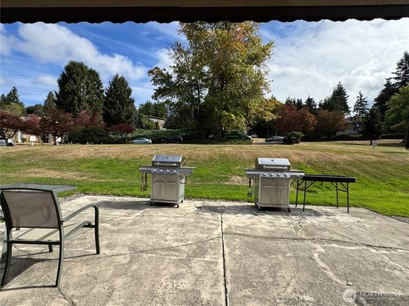 11006 NE 68th Street 829, Kirkland WA 98033