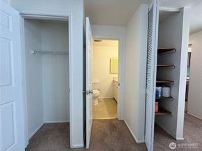 11006 NE 68th Street 829, Kirkland WA 98033