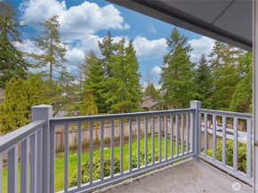 10001 NE 12th ST 110, Bellevue WA 98004