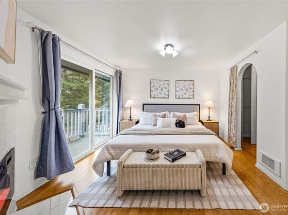 10001 NE 12th ST 110, Bellevue WA 98004