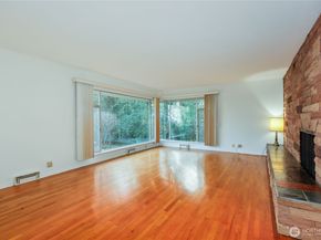 7575 Chico Way NW, Bremerton WA 98312