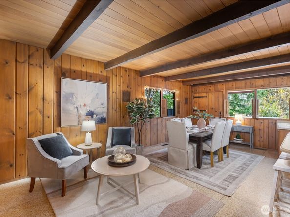 16521 NE 1st Place, Bellevue WA 98008