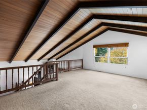 16521 NE 1st Place, Bellevue WA 98008