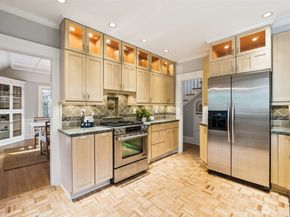 1407 1st Avenue N, Seattle WA 98109