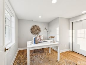 1407 1st Avenue N, Seattle WA 98109