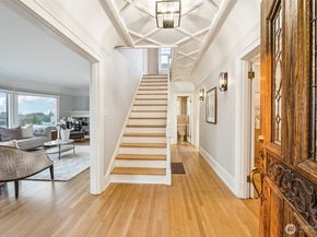 1407 1st Avenue N, Seattle WA 98109