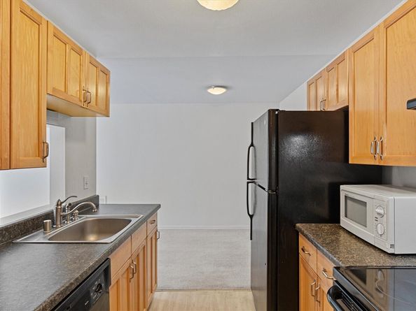 19428 Aurora Avenue N 332, Shoreline WA 98133