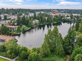 19428 Aurora Avenue N 332, Shoreline WA 98133