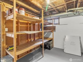 8333 17th Avenue NW, Seattle WA 98117