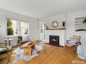 8333 17th Avenue NW, Seattle WA 98117