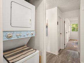 14132 74th Place NE 16D, Kirkland WA 98034