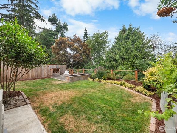 18328 15th Place NE, Shoreline WA 98155