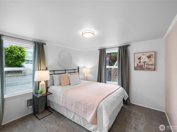 18328 15th Place NE, Shoreline WA 98155