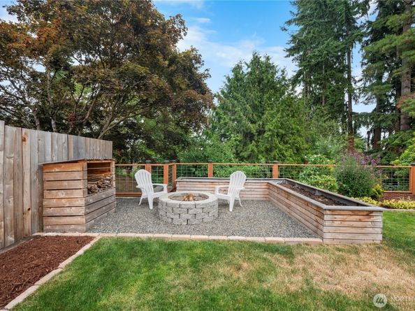 18328 15th Place NE, Shoreline WA 98155