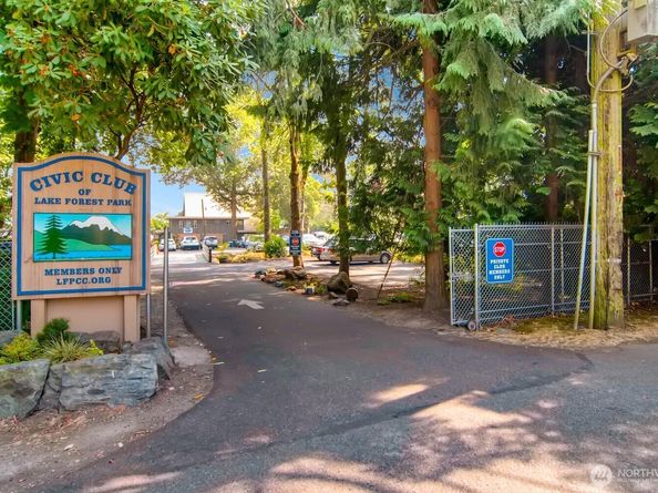 18328 15th Place NE, Shoreline WA 98155