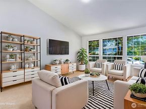 10325 33rd Avenue SE, Everett WA 98208
