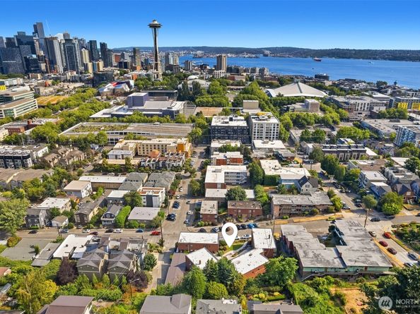 228 Aloha Street 403, Seattle WA 98109