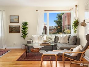 228 Aloha Street 403, Seattle WA 98109