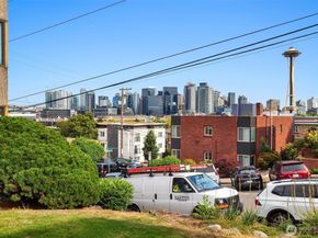 228 Aloha Street 403, Seattle WA 98109
