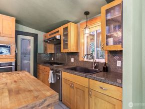 8817 Clearwater Lane SE, Port Orchard WA 98367