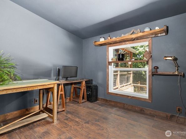 8817 Clearwater Lane SE, Port Orchard WA 98367
