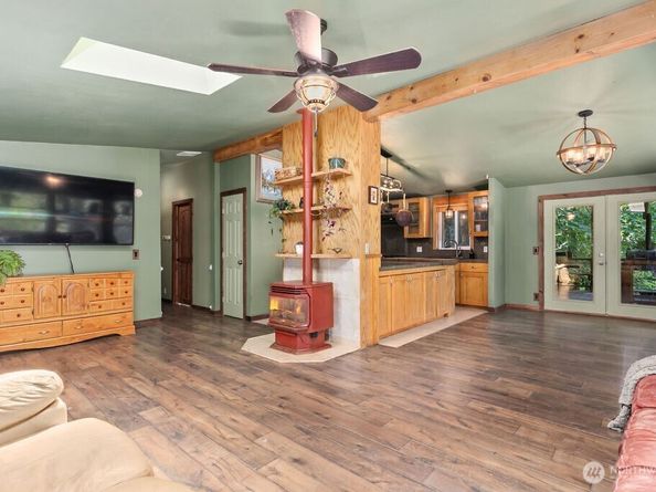 8817 Clearwater Lane SE, Port Orchard WA 98367
