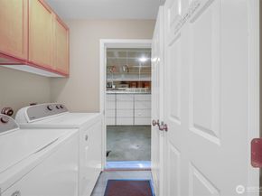 19168 110th Place SE 19168, Renton WA 98055