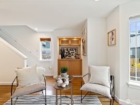 9239 Ashworth Avenue N B, Seattle WA 98103