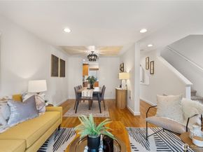 9239 Ashworth Avenue N B, Seattle WA 98103