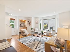 9239 Ashworth Avenue N B, Seattle WA 98103