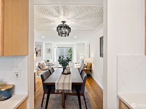 9239 Ashworth Avenue N B, Seattle WA 98103