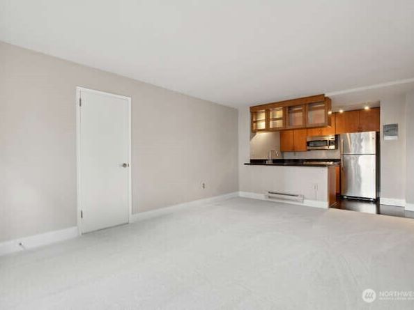 1105 Spring Street 701, Seattle WA 98104