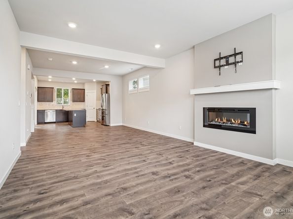 1320 131st Place SW 9, Everett WA 98204