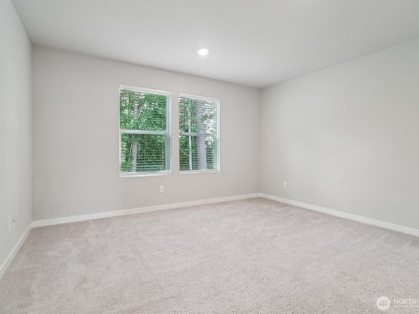 1320 131st Place SW 9, Everett WA 98204