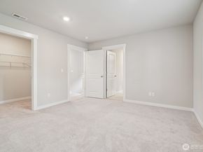 1320 131st Place SW 9, Everett WA 98204
