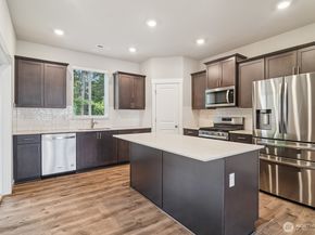 1320 131st Place SW 9, Everett WA 98204