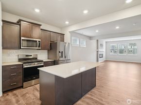 1320 131st Place SW 9, Everett WA 98204