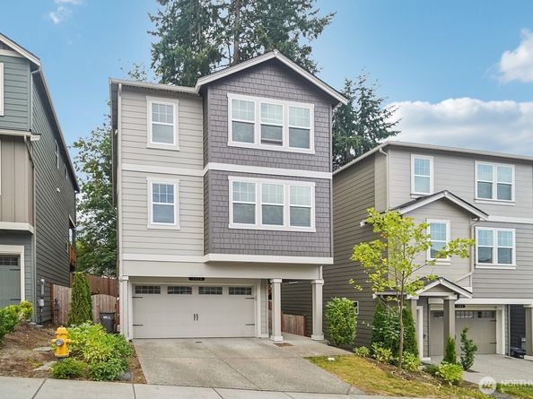 1320 131st Place SW 9, Everett WA 98204