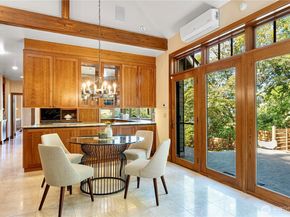 8281 W Mercer Way, Mercer Island WA 98040