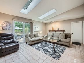 8634 NE 169th Street, Kenmore WA 98028