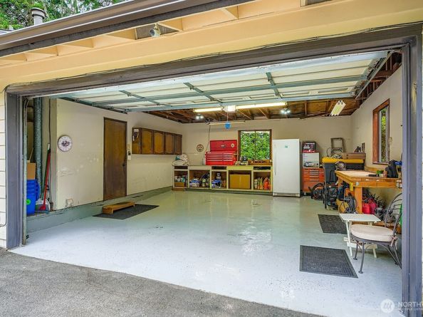 8634 NE 169th Street, Kenmore WA 98028