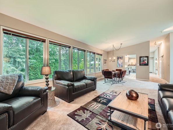 8634 NE 169th Street, Kenmore WA 98028