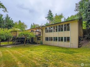 8634 NE 169th Street, Kenmore WA 98028