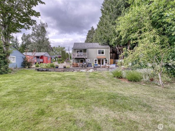 1948 Rainier Avenue, Bremerton WA 98312